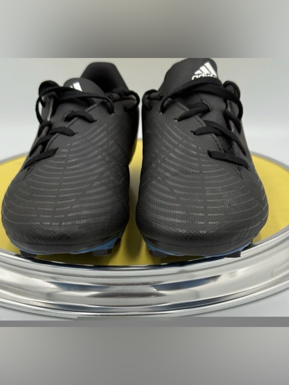 Adidas PREDATOR EDGE.4 F×G Youth Size 4
Black Soccer Cleats GX5217 - Picture 5 of 11